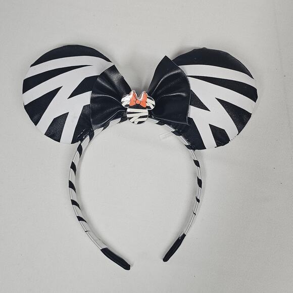 Disney Halloween Minnie Mouse Ears Headband Black + White Skeleton Black Bow - Picture 3 of 5